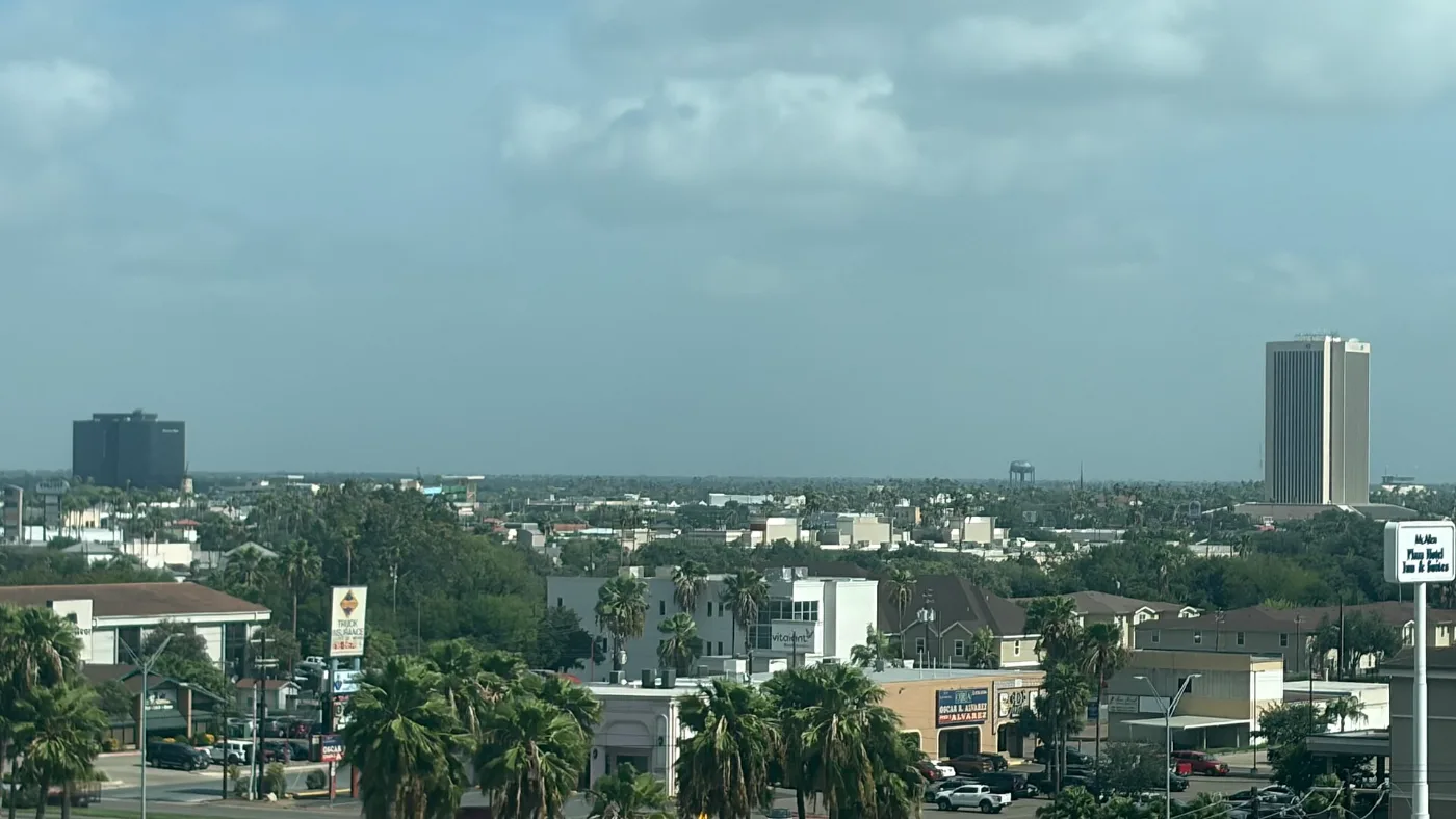 Vista de McAllen, Texas, ciudad donde tramitamos placas temporales registradas en 20-30 minutos por WhatsApp