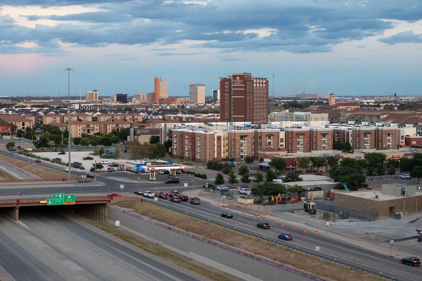 Calles de Lubbock, Texas, donde tramitamos placas temporales en 20-30 minutos por WhatsApp