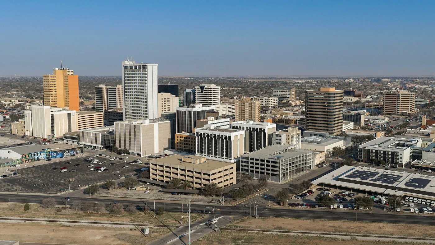 Vista de Odessa y Midland, Texas: pide tu placa temporal desde el celular y recíbela en 20-30 minutos