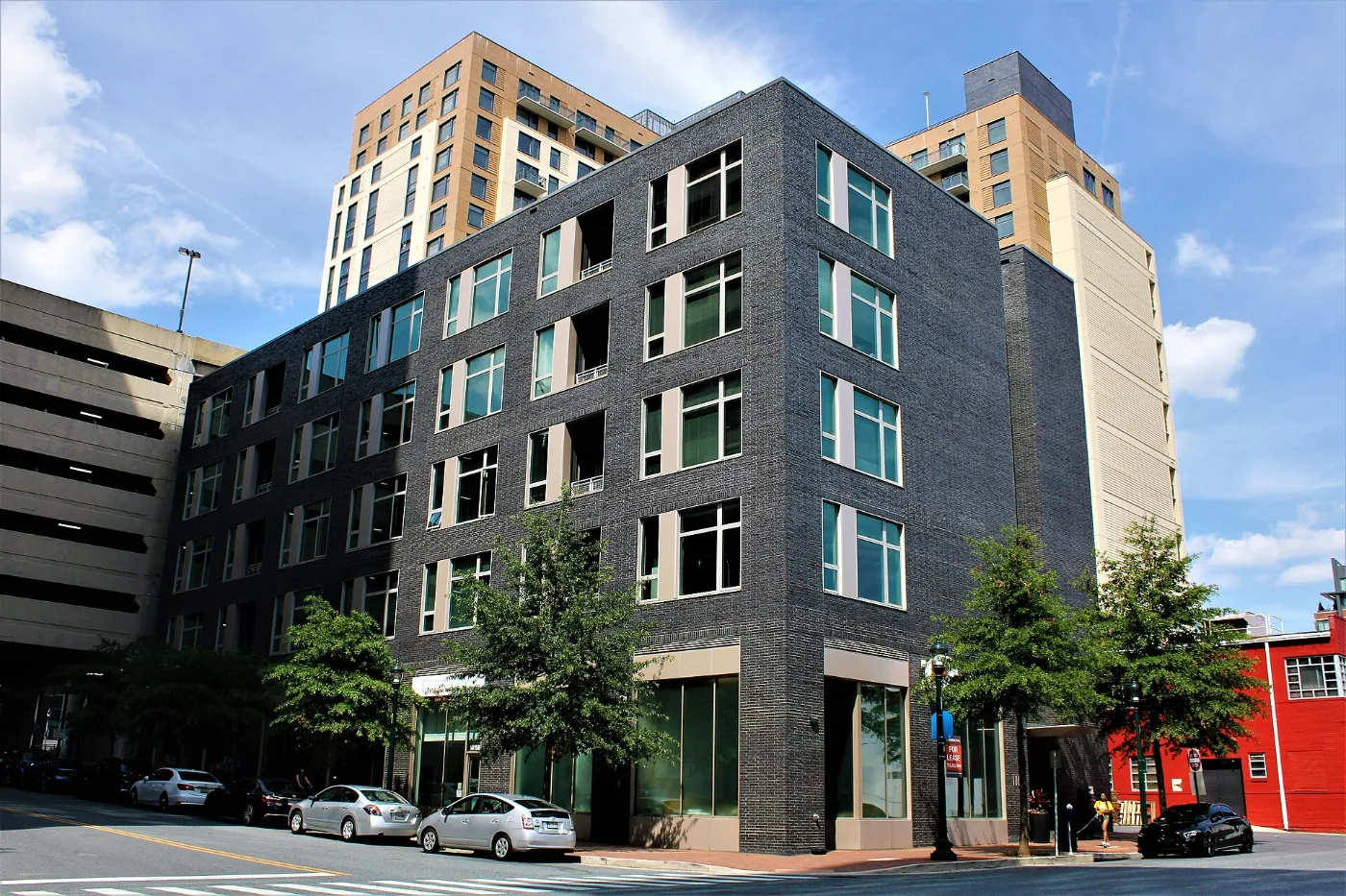 Calles de Silver Spring y Hyattsville, Maryland, donde tramitamos placas temporales en 20-30 minutos por WhatsApp