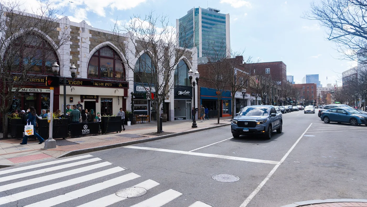Zona de Stamford, Connecticut, donde tramitamos placas temporales de 30, 60 o 90 días