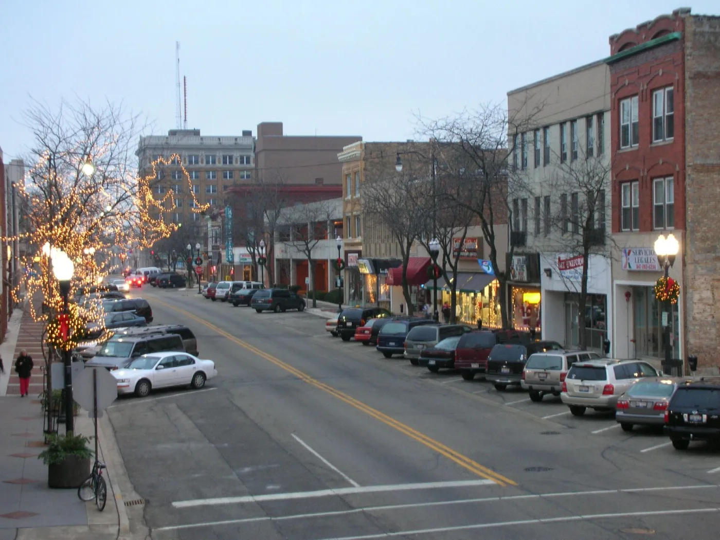 Vista de Waukegan, Illinois: pide tu placa temporal desde el celular y recíbela en 20-30 minutos